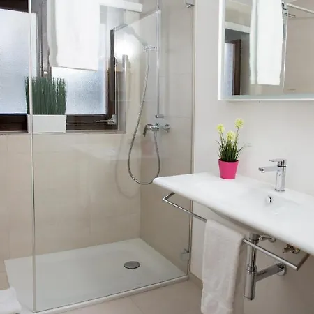 Cristallina Holiday Flat For 4 People